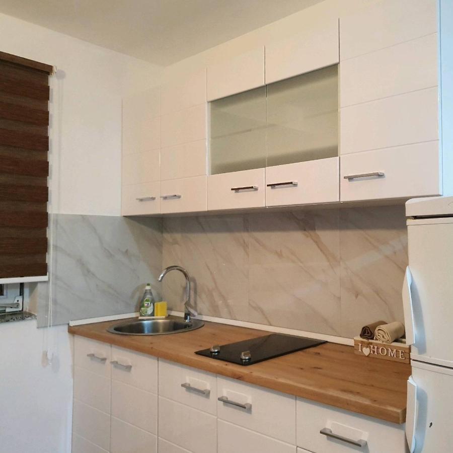 Apartments Arna Visoko Exterior photo