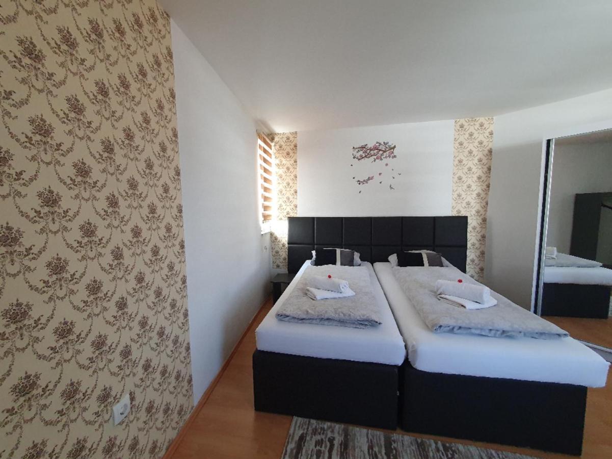Apartments Arna Visoko Exterior photo